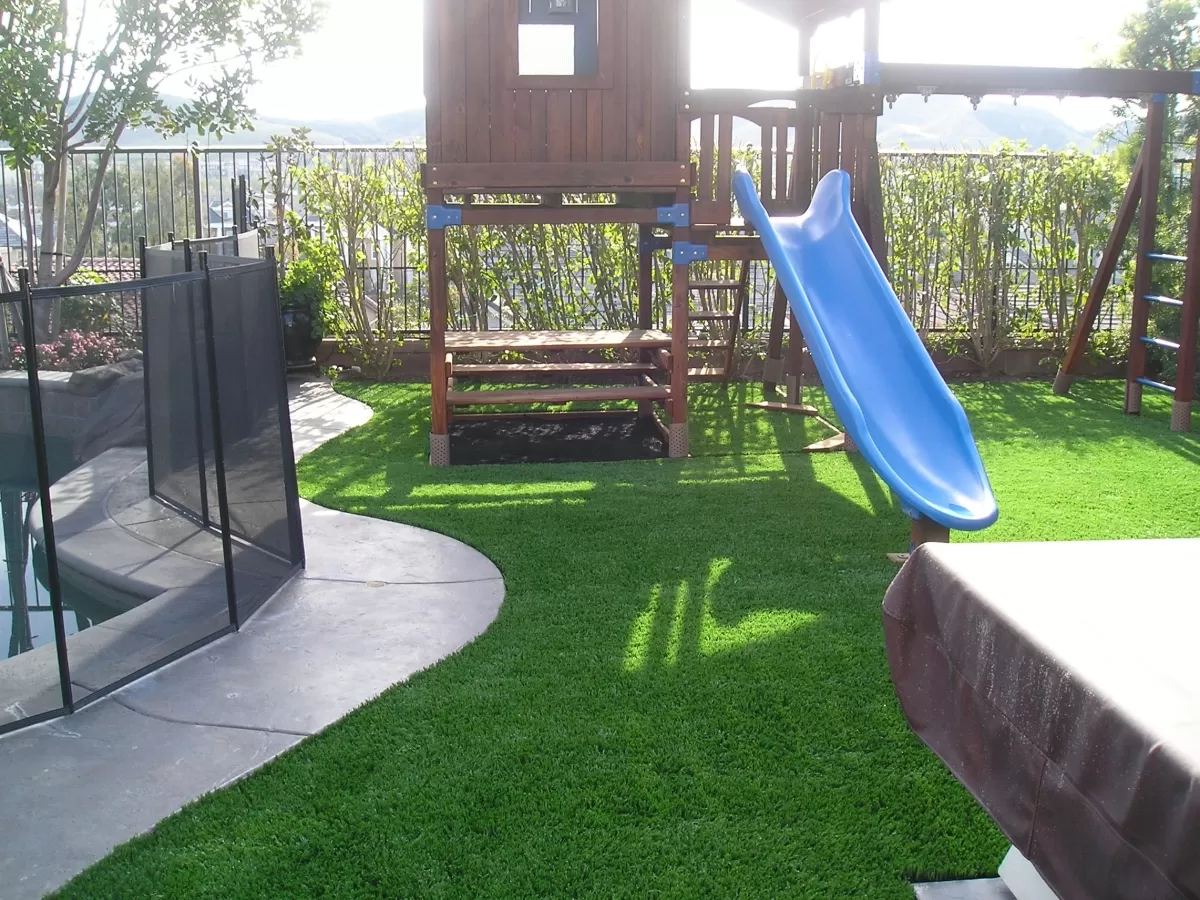 Global Syn Turf S Blade 66 Artificial Grass product detail