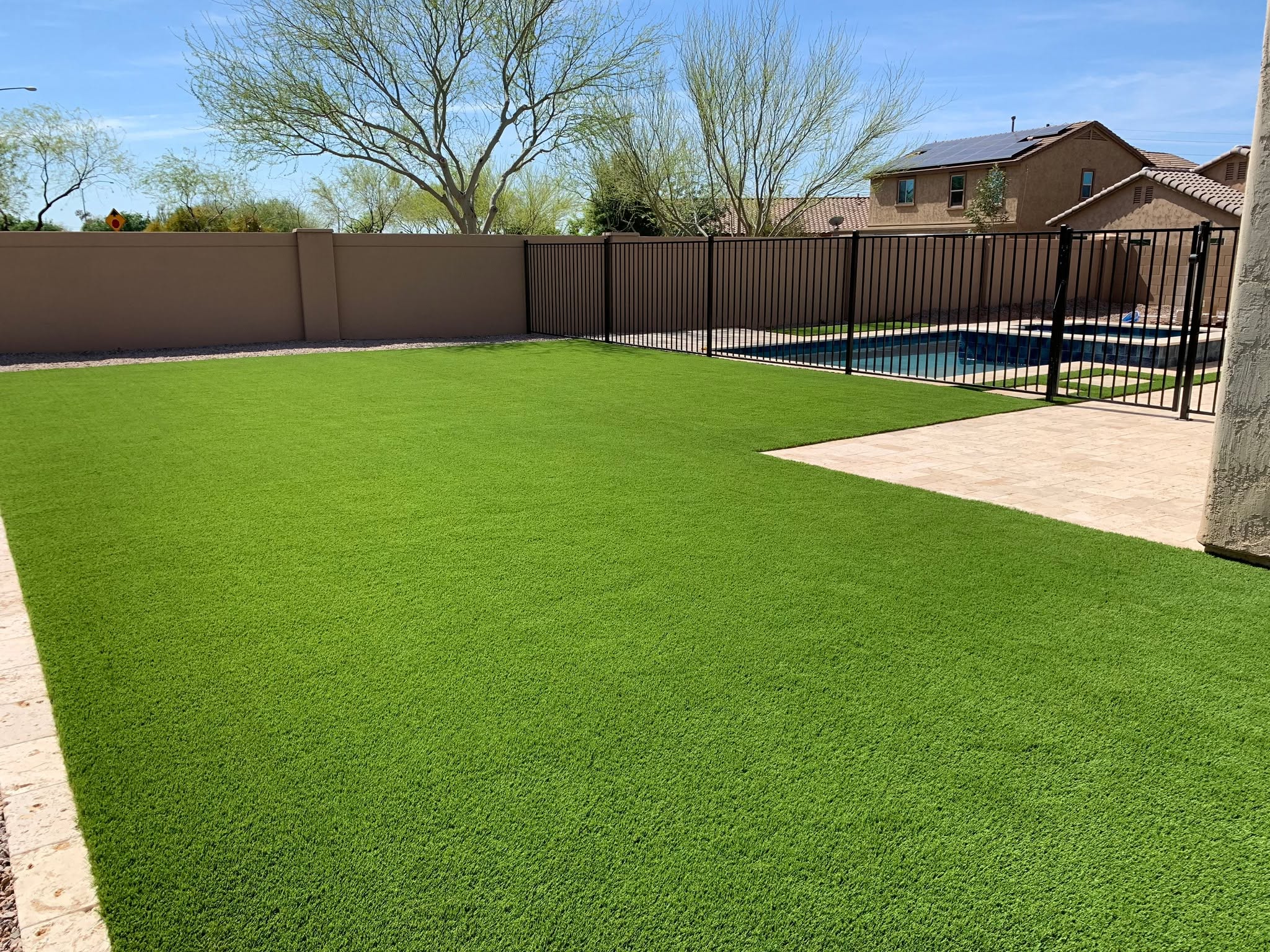 Turf Hub Mohave Blend Pro Artificial Grass product detail