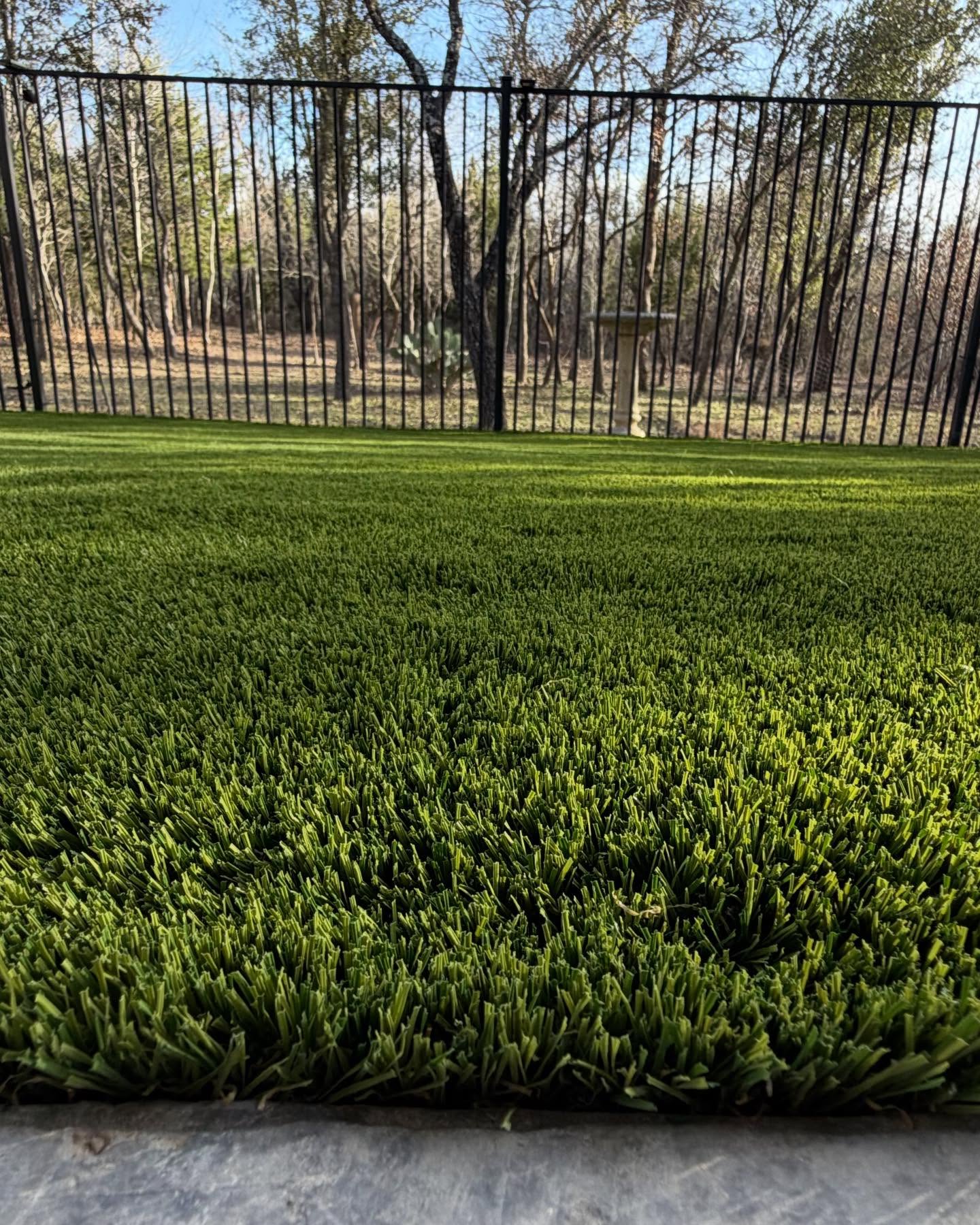 Turf Hub Bermuda Blend Artificial Grass product detail